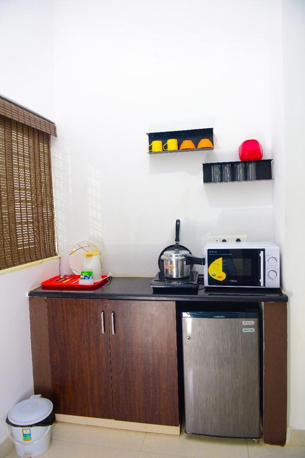 Varsha Enclave- Trinity House Aparthotel Mysore Exteriör bild