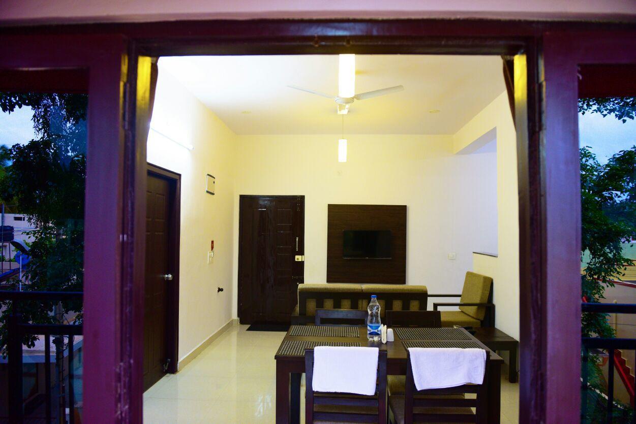 Varsha Enclave- Trinity House Aparthotel Mysore Exteriör bild