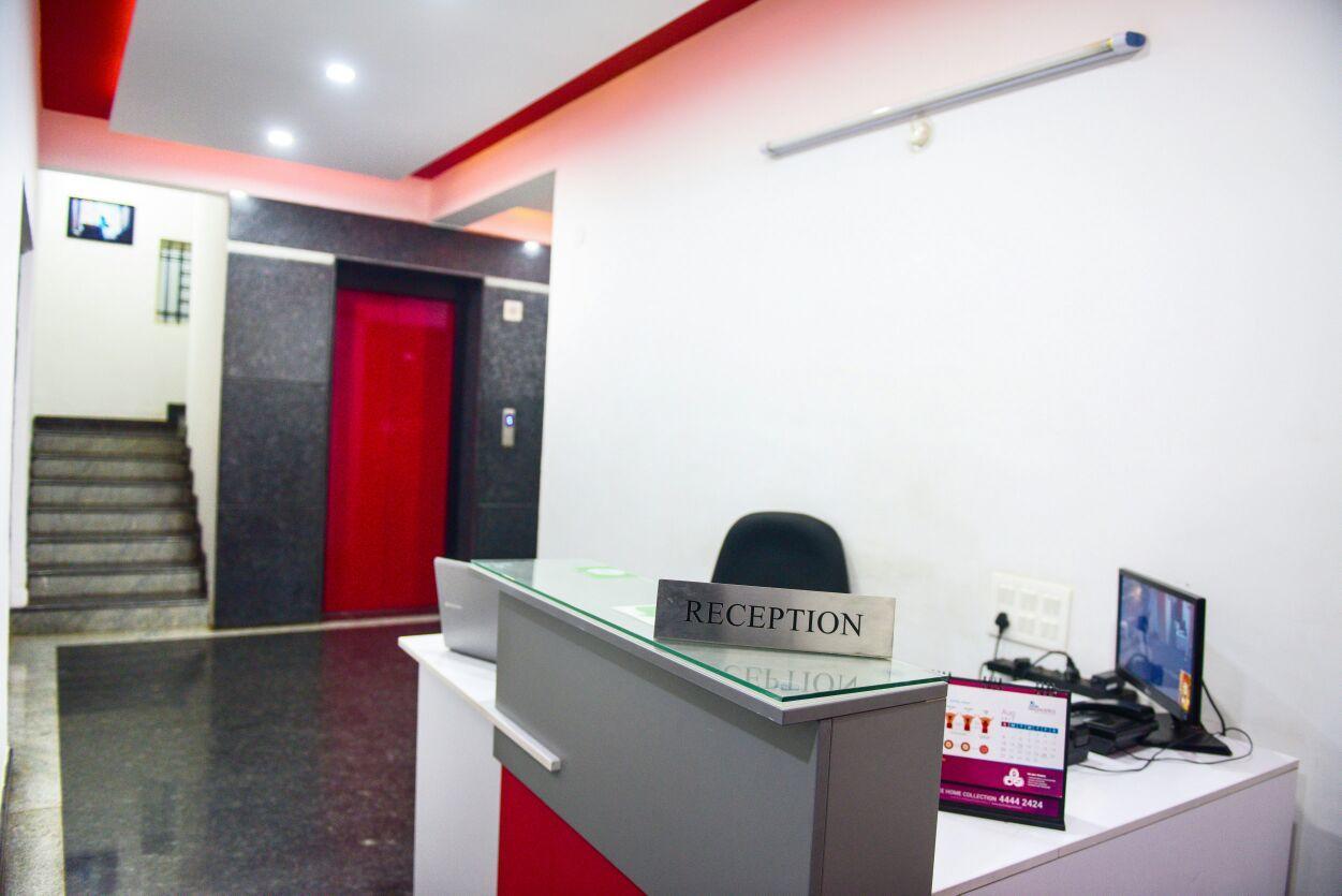 Varsha Enclave- Trinity House Aparthotel Mysore Exteriör bild