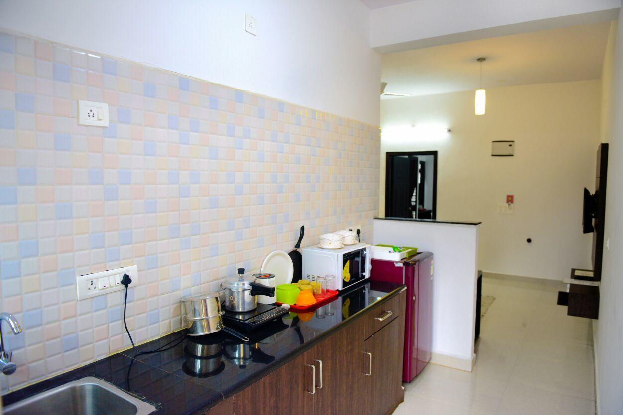 Varsha Enclave- Trinity House Aparthotel Mysore Exteriör bild