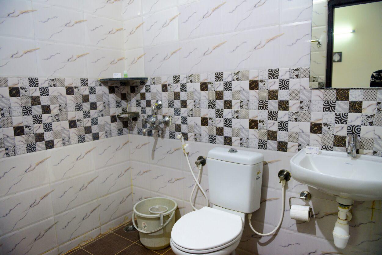 Varsha Enclave- Trinity House Aparthotel Mysore Exteriör bild